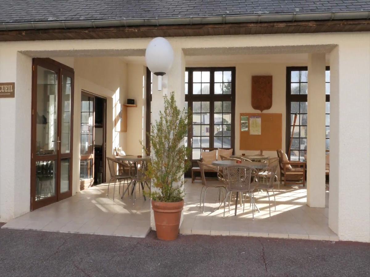 Auberge De La Vallee D'Ossau Izest 外观 照片